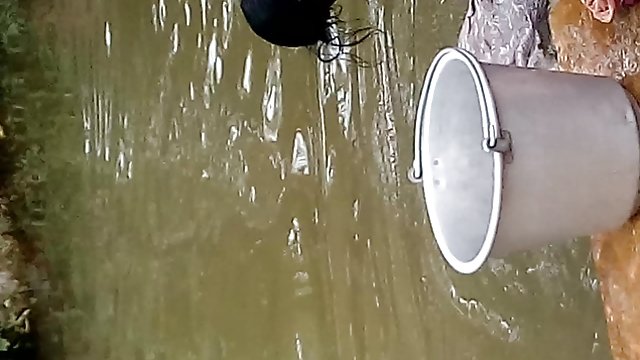بدون ثبت نام در فیلم آنلاین آنلاین نشسته در قفسه سینه و کشش پاهای او را لعنت بیدمشک زنهای سکسی ایران او