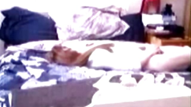 بدون ثبت نام در فیلم آنلاین آنلاین سه دختر زیبا یک دختر سکس سکس پسر را برآورده می کند