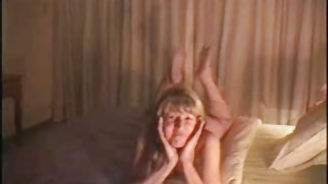 بدون ثبت نام در فیلم آنلاین آنلاین هاردکور 19 ساله عکس سکسی دخترها کشیده شده است