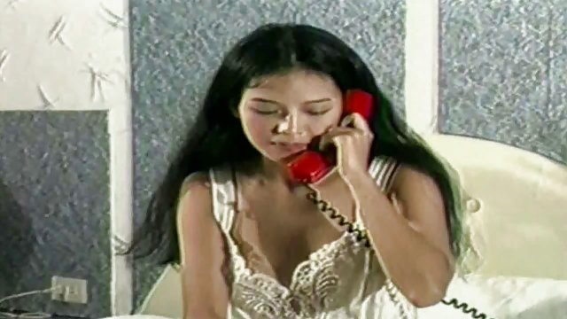 بدون ثبت نام در فیلم آنلاین آنلاین همسر مطیع ضربه ای به شوهرش سایت سکس دختر می دهد