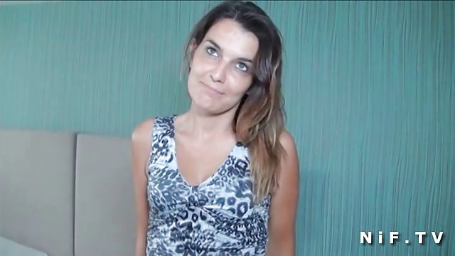 بدون ثبت نام در فیلم آنلاین آنلاین جوان فوتبال مورد علاقه خود داستان صکصی را در مربی ناز او