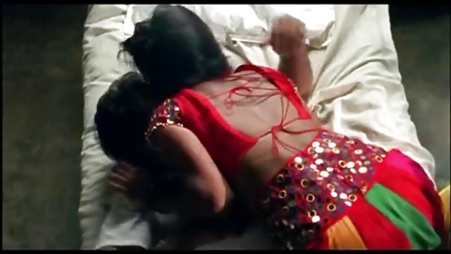 بدون ثبت نام در فیلم آنلاین آنلاین یک معلم جوان، دختر های سکسی ایرانی عضو هیئت مدیره لیسه می شود